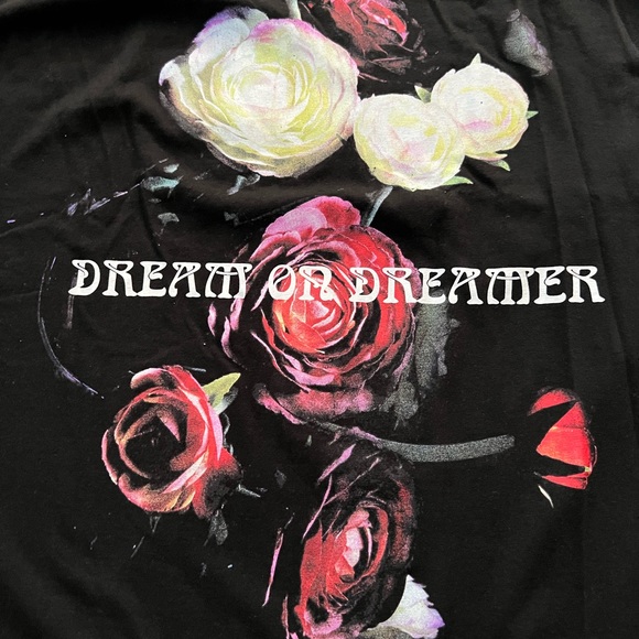 H&M tee - Picture 4 of 4